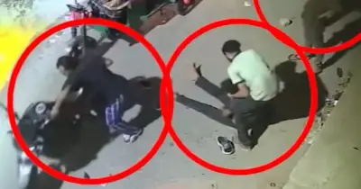 রাজধানীতে ইটের আঘাতে আহত মোটরসাইকেল আরোহীর মৃত্যু, গ্রেপ্তার ৩