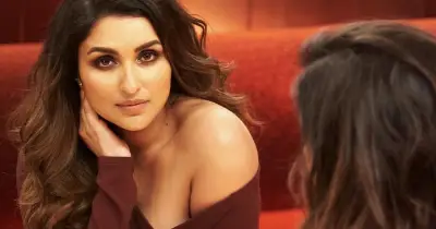পরিণীতি চোপড়ার অভিনয় থেকে বিরতি: মাতৃত্ব ও আধ্যাত্মিকতায় মনোযোগ