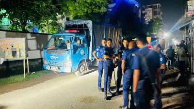 কুষ্টিয়ায় সাবেক মেয়র আনোয়ার আলীর বাড়িতে পুলিশ তল্লাশি, কাউকে না পেয়ে ফেরত