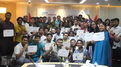 প্রথম আলো বন্ধুসভার সিভি রাইটিং ও ক্যারিয়ার গ্রোথ কর্মশালা অনুষ্ঠিত