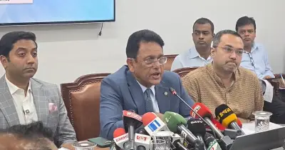 পাবলিক পরীক্ষায় সব বোর্ডে অভিন্ন প্রশ্নপত্র চালু