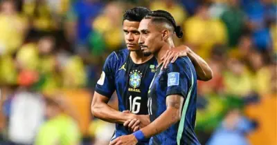 রাফিনিয়ার চোট: স্কটল্যান্ড ম্যাচে রায়ানের বিকল্প নেই