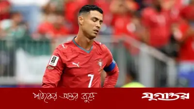 রোনালদোকে ‘স্বার্থপর’ বলে অবসর নিতে বললেন সতীর্থের প্রেমিকা