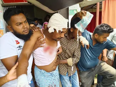কুষ্টিয়ায় পৌরসভায় যুবককে কুপিয়ে জখম, হাসপাতালে ভর্তি