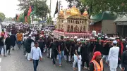 বাংলাদেশের বিভিন্ন স্থান থেকে তোলা ১০টি ছবির গল্প