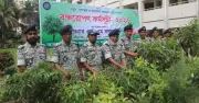 খুলনায় ৩ এপিবিএনের বৃক্ষরোপণ কর্মসূচির উদ্বোধন