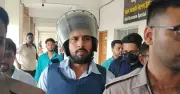 অভিনেতা জাহের আলভীকে কারাগারে পাঠানোর আদেশ