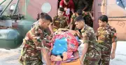 স্ট্রোকে আক্রান্ত বৃদ্ধাকে হেলিকপ্টারে উদ্ধার করল সেনাবাহিনী