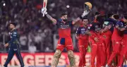 কোহলির অপরাজিত ৭৫, আইপিএল শিরোপা ধরে রাখল বেঙ্গালুরু