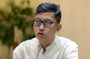 পার্বত্য চট্টগ্রামবিষয়ক মন্ত্রী দীপেন দেওয়ানের পদত্যাগ: নানা আলোচনা