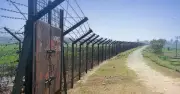 বেনাপোল সীমান্তে ১০ জনকে ঠেলে দেওয়ার চেষ্টা, বিএসএফের জবাব নেই