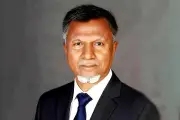 মায়ের প্রতি অবহেলায় যুগ্ম সচিবের বিরুদ্ধে ব্যবস্থা নিচ্ছে জনপ্রশাসন মন্ত্রণালয়