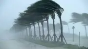 রাতের মধ্যে ৯ অঞ্চলে ঝড়ের আভাস, নদীবন্দরে সতর্কতা