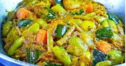 পাঁচমিশালি সবজি ঘণ্ট: গরমে স্বস্তি ও পুষ্টির সহজ রেসিপি