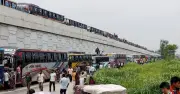 সিরাজগঞ্জে যমুনা সেতুতে ১০ কিমি যানজট, ঈদ শেষে ফেরার চাপ