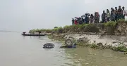 ফরিদপুরে পদ্মা নদীতে ট্রাক্টরসহ চালকের মরদেহ উদ্ধার