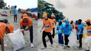 বিশ্ব পরিবেশ দিবসে কুয়াকাটা সৈকতে শিক্ষার্থীদের পরিচ্ছন্নতা অভিযান