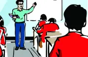 সরকারিকৃত কলেজে নন-ক্যাডার শিক্ষকদের বৈষম্য: পাঁচ দফা দাবি