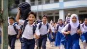 ১৬ দিন পর ক্লাসরুমে ফিরল শিক্ষার্থীরা