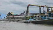 মোবাইল কোর্টে হামলা: ড্রেজার ব্যবসায়ীদের বিরুদ্ধে ব্যবস্থা