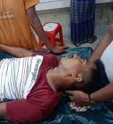 নোয়াখালীতে প্রকাশ্যে যুবককে গুলি, গুরুতর আহত