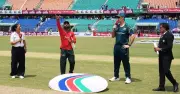ব্যাটিং বিপর্যয়ে অস্ট্রেলিয়াকে ১৩২ রানের টার্গেট দিল বাংলাদেশ