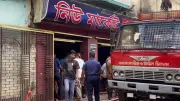 চাঁপাইনবাবগঞ্জ নিউ মার্কেটের আগুন নিয়ন্ত্রণে; পশ্চিমবঙ্গে ঝড়-বজ্রপাতে নিহত ১৩