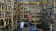 চট্টগ্রামে বিয়ারিংয়ের দোকান: ১০ টাকা থেকে ৩ লাখ টাকা দাম