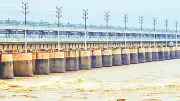 গঙ্গা চুক্তি নবায়নে ফারাক্কা ব্যারাজ অপসারণের দাবি তুলতে হবে: বিশেষজ্ঞ