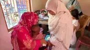 সরকার ১ লাখ স্বাস্থ্যকর্মী ও ২৫ হাজার মিডওয়াইফ নিয়োগ দেবে