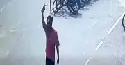 চট্টগ্রামে পোশাক কারখানায় গুলি, আতঙ্ক, যুবদল নেতাকে হত্যার হুমকি