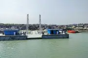 সন্দ্বীপ ফেরিঘাটে নারী যাত্রী যৌন হয়রানি: শুল্কপ্রহরী সাময়িক বরখাস্ত