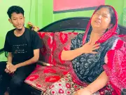 গুলিবিদ্ধ ছেলের কথা বলে কান্নায় ভেঙে পড়লেন মা, প্রধানমন্ত্রীর কাছে চিকিৎসা চাইলেন