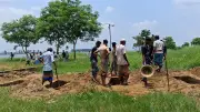 বাংলাদেশের নতুন শিক্ষাক্রমে বিতর্ক: শিক্ষার্থীদের চাপ কমবে নাকি বাড়বে?