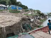 দৌলতদিয়া ফেরিঘাট এলাকায় নতুন ভাঙন, ৪০০ মিটার ঝুঁকিতে