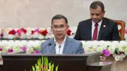 প্রধানমন্ত্রীকে জনগণ থেকে বিচ্ছিন্ন না করার আহ্বান, বোর্ডে অভিন্ন প্রশ্নপত্র