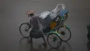 রাজধানীতে অপরাধ প্রতিরোধে মতিঝিলে যানবাহন তল্লাশি জোরদার