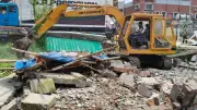 অবৈধ জমি দখলমুক্ত করতে মতিঝিলে রাজউকের অভিযান