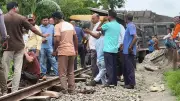 কুড়িগ্রামে ট্রেন চলাচল ১০ ঘণ্টা বন্ধ