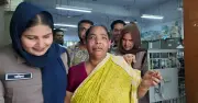 প্রক্সি দিতে এসে আদালতে আটক নারী, মূল আসামি পলাতক