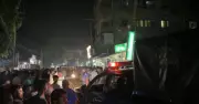 ডোমারে কাভার্ডভ্যানের ধাক্কায় মোটরসাইকেল আরোহী নারী নিহত