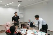 কর্মক্ষেত্রে সততা ও হালাল ক্যারিয়ার: ইসলামের ৫ সোনালি নীতি