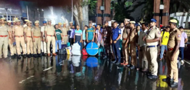 ভারত থেকে ফিরলেন ৫০ বাংলাদেশি নাগরিক