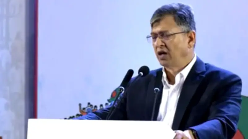 তৃতীয় বিয়ে করছেন আমির, উপস্থিত থাকবেন সাবেক দুই স্ত্রী