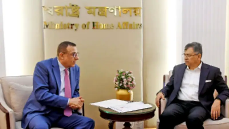 স্বরাষ্ট্রমন্ত্রীর সঙ্গে ফিলিস্তিনি রাষ্ট্রদূতের সাক্ষাৎ, ইসরায়েল থেকে ১ ডলারে জমি দখল