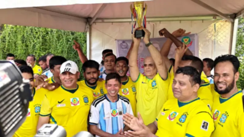 ব্রাজিল-আর্জেন্টিনা দূতের বার্তা: ফুটবলপ্রেমীদের মারামারি নয়, মিমযুদ্ধ চলুক