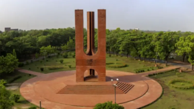 ঝালকাঠিতে বাস খাদে নিহত ১, বিশ্ববিদ্যালয়ে বহিষ্কার, ব্রাজিল জয়