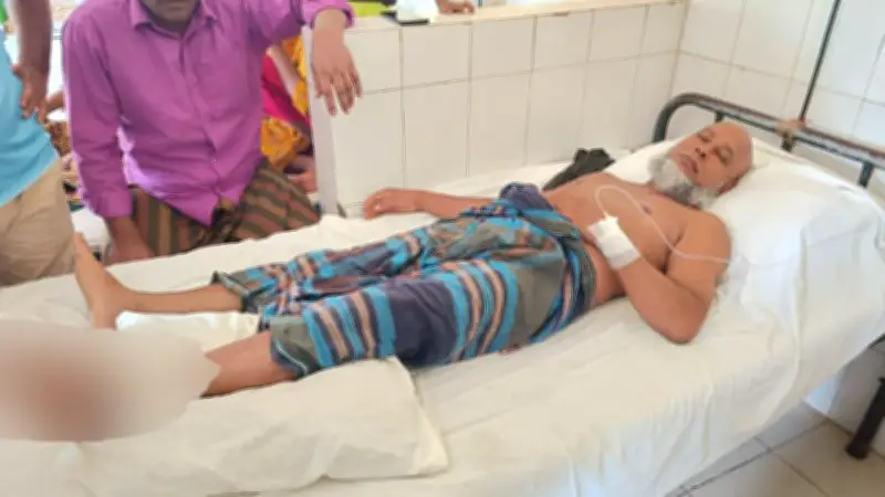 বোয়ালমারীতে ব্যবসায়ীকে কুপিয়ে জখম: আটক ৩, মামলা দায়ের
