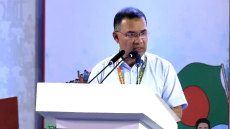 ঢাকার বাতাসে বিপজ্জনক মাত্রায় দূষণ, শীর্ষে থাকা শহরগুলোর তালিকায় বাংলাদেশের রাজধানী