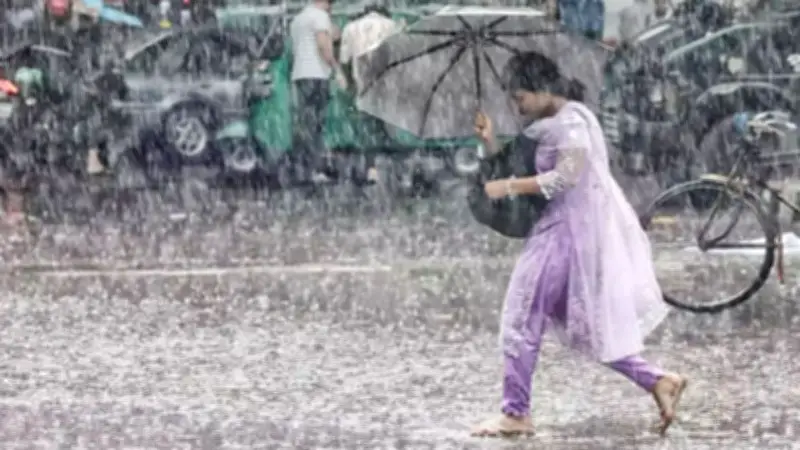 রাজধানীতে ২৪ ঘণ্টায় ৫৯ মিমি বৃষ্টিপাত, বিশ্বকাপে কোয়ার্টার ফাইনালের লড়াই